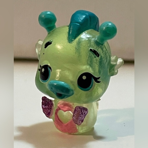 Hatchimals CollEGGtibles  Rare Green Seahorse Seaspoon Season 4 Purple Wings - Picture 2 of 6